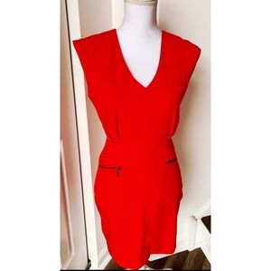 Women’s Sleeveless V-Neck Shift Dress Sz S BNWT